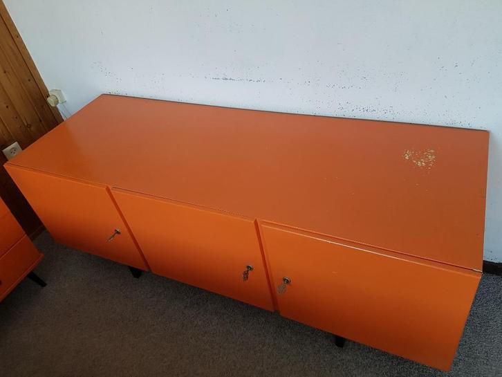 Kastje drie deurs, Huis en Inrichting, Kasten | Ladekasten, Gebruikt, Minder dan 100 cm, 100 tot 150 cm, 25 tot 50 cm, Ophalen