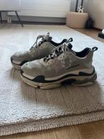 Balenciaga Triple S Sneakers - Maat 43, Ophalen of Verzenden, Gedragen, Grijs, Sneakers of Gympen