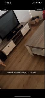 Gratis ophalen. Tv meubel en salontafel, Huis en Inrichting, Ophalen, Gebruikt, 25 tot 50 cm, Minder dan 100 cm