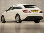 Mercedes-Benz CLA Shooting Brake 180 Prestige Sport Automaat, 730 kg, 4 cilinders, 19 km/l, Lichtsensor