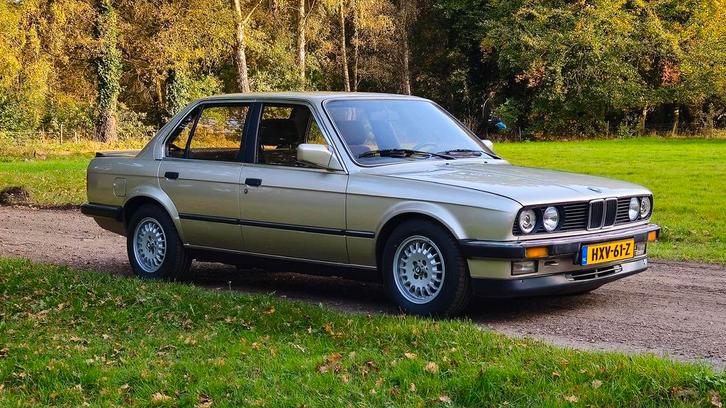 BMW 3 serie E30 320i 1982 Recaro LS, Auto's, BMW, Bedrijf, Airconditioning, Apple Carplay, Bluetooth, Elektrische buitenspiegels