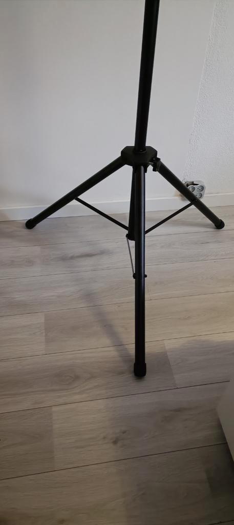 Luidspreker Standaard / Speaker Tripod – Verstelbaar, Muziek en Instrumenten, Standaards, Gebruikt, Speaker, Ophalen of Verzenden