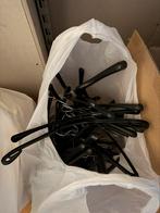 Gratis kledinghangers, Kleding | Dames, Kledinghangers, Ophalen, Zo goed als nieuw, Kunststof, Volwassenen