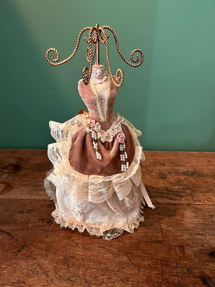 Sieraden display, Sieraden, Tassen en Uiterlijk, Overige Accessoires, Zo goed als nieuw, Ophalen of Verzenden