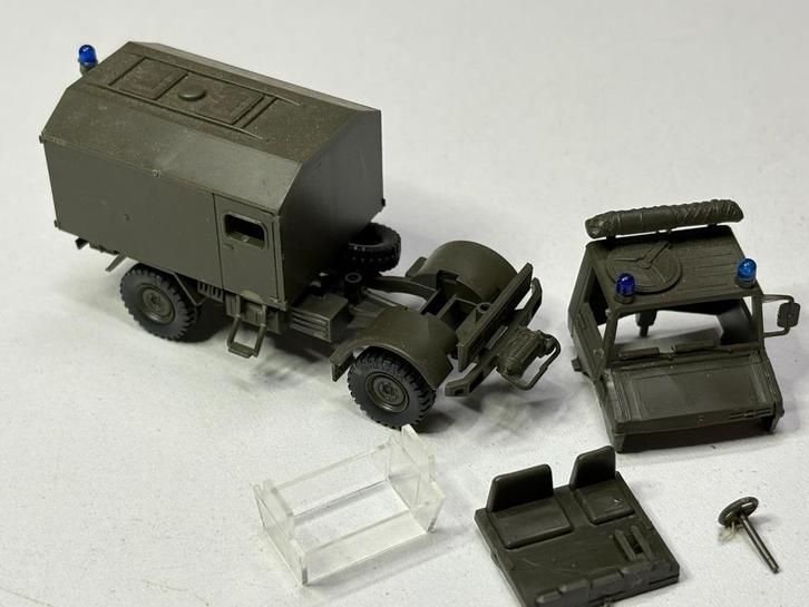 Roco Minitanks Unimog Ambulance IMG5966/7/8/9/70/9, Hobby en Vrije tijd, Modelauto's | 1:87, Gebruikt, Bus of Vrachtwagen, Roco