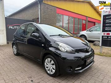 Toyota Aygo 1.0 VVT-i 5 DRS|NAVI|APK|BEURT beschikbaar voor biedingen