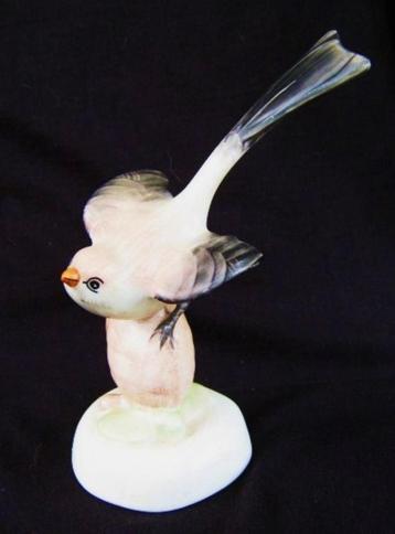 Aquincum - Mooie vogel met lange zwarte staart (073-4) beschikbaar voor biedingen