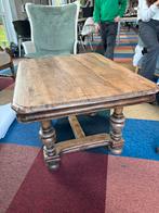 Houten Tafel met Gedraaide Poten, Ophalen of Verzenden