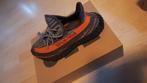 adidas Yeezy Boost 350 V2 “Carbon Beluga” – maat 45⅓ (nieuw), Ophalen of Verzenden, Nieuw, Overige kleuren