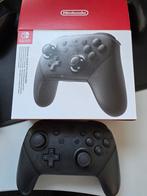 Nintendo Switch Pro Controller - Zo Goed Als Nieuw!, Ophalen of Verzenden, Zo goed als nieuw