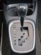 Toyota Yaris 1.5 Hybrid Dynamic Navigatie - Clima - Camera, Gebruikt, 4 cilinders, Met garantie (alle), Zwart