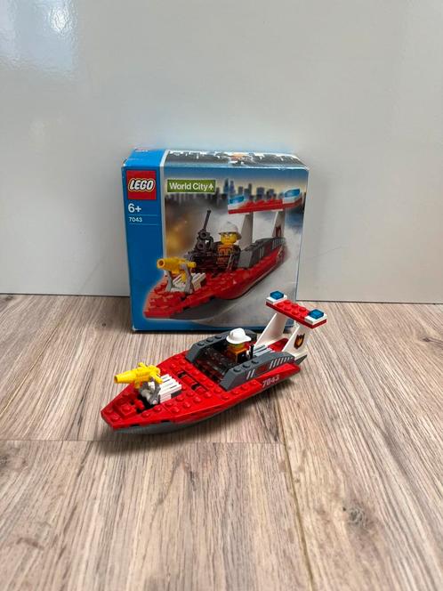 Lego 7043 world city, compleet (brandweerboot), Kinderen en Baby's, Speelgoed | Duplo en Lego, Zo goed als nieuw, Verzenden