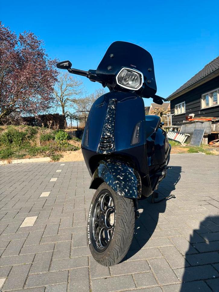 Vespa sprint 2018, Fietsen en Brommers, Brommeronderdelen | Scooters, Gebruikt, Vespa, Overige typen, Ophalen of Verzenden