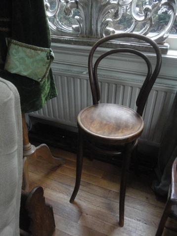 antieke HOUTEN KOFFIEHUIS kind STOEL, bendwood/thonet beschikbaar voor biedingen
