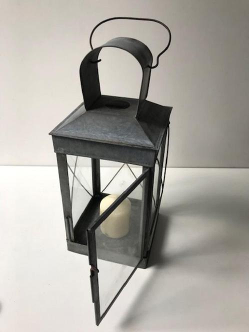 Grote Zinken Lantaarn , Windlicht voor de Tuin, Huis en Inrichting, Woonaccessoires | Kandelaars en Kaarsen, Gebruikt, 25 tot 50 cm