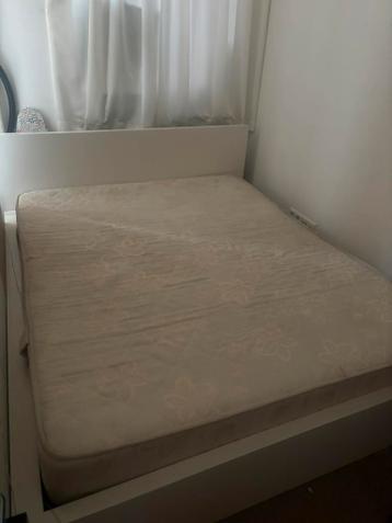 Bed 160*200 - afbeelding 1