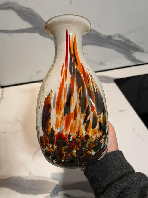 Glaskunst vaas Murano gevlamde glas 21,5 cm, Antiek en Kunst, Antiek | Vazen, Ophalen of Verzenden
