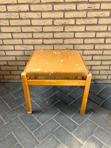 Pastoe krukje beschikbaar voor biedingen