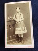 CDV, Meisje, G.D. Siewers, Hoorn, Carte de Visite, Gebruikt, Foto, Ophalen of Verzenden, Voor 1940