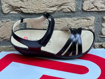 Berkemann Adina 35,5 / UK 3,0 zwart leren sandalen met klitt beschikbaar voor biedingen