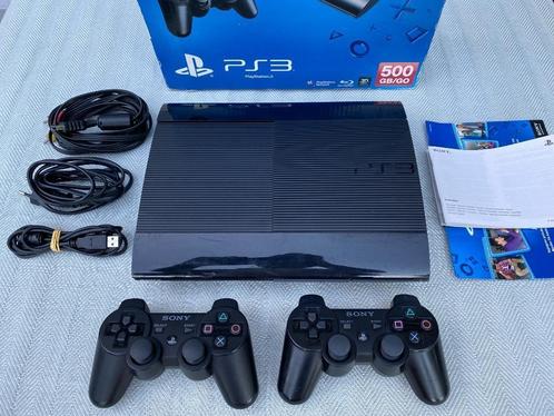 Sony PlayStation 3 Super Slim 500 GB + 2 Controllers + Doos, Spelcomputers en Games, Spelcomputers | Sony PlayStation 3, Gebruikt