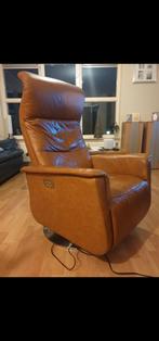 Elektrisch verstelbare stoel Hjort Knudsen, Ophalen, Gebruikt, 50 tot 75 cm, Leer