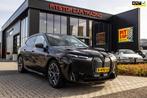 BMW IX XDrive40 High Executive 77 kWh, Sky Lounge, Trekhaak,, Auto's, BMW, Automaat, Gebruikt, Zwart, Vierwielaandrijving