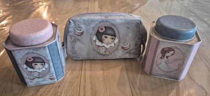 Santoro Londen Mirabelle toilettas en 2 opbergblikjes, Sieraden, Tassen en Uiterlijk, Toilettassen, Zo goed als nieuw, Meisje