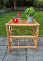 Vintage manou, bamboe, rotan bijzettafeltje, Huis en Inrichting, Ophalen, Minder dan 45 cm, Minder dan 55 cm, Gebruikt