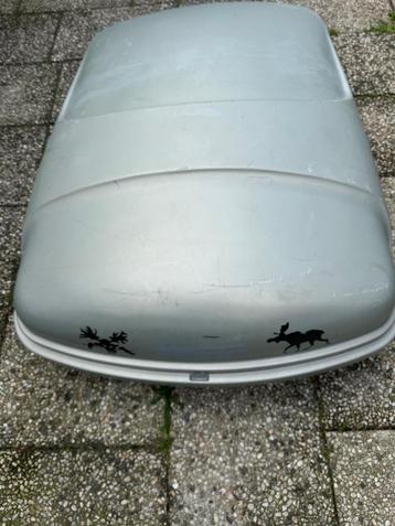 Dakkoffer te koop beschikbaar voor biedingen
