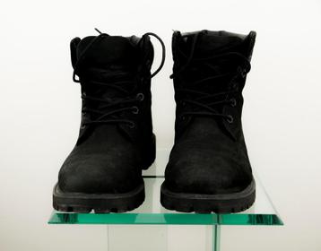 schoenen timberland beschikbaar voor biedingen