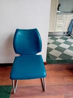 Mooie blauwe keukentafel stoel, Ophalen, Blauw, Zo goed als nieuw, Vier