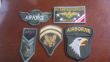Militairia,div.Patches(5 x) beschikbaar voor biedingen