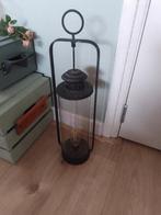metalen lantaarn, Huis en Inrichting, Woonaccessoires | Kandelaars en Kaarsen, 50 tot 75 cm, Zwart, Ophalen of Verzenden, Zo goed als nieuw