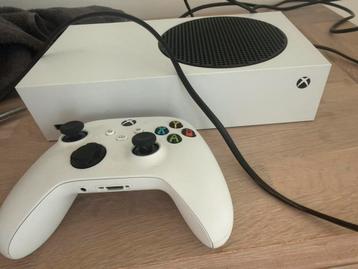 Xbox Series S - Weinige gebruikt! beschikbaar voor biedingen