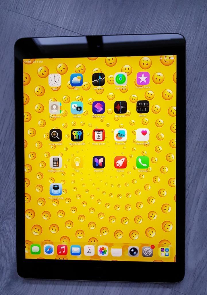 IPad 8e generatie 32GB Model A2270!, Computers en Software, Apple iPads, Zo goed als nieuw, Apple iPad, 10 inch, 32 GB, Ophalen of Verzenden