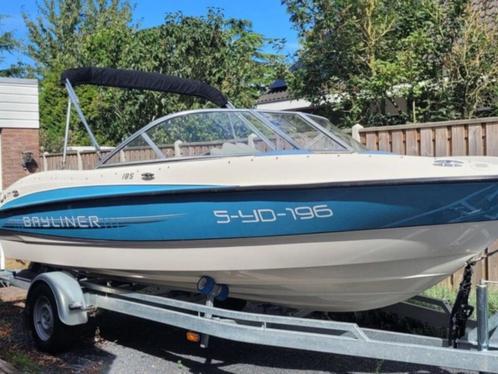 Prachtige Bayliner 185 bowrider incl. Vlemmix trailer, Watersport en Boten, Speedboten, Zo goed als nieuw, 3 tot 6 meter, Benzine