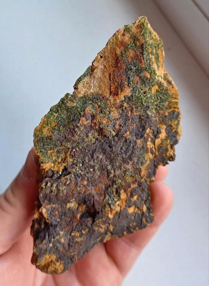 Pyromorfiet uit Duitsland (2), Verzamelen, Mineralen en Fossielen, Mineraal, Ophalen of Verzenden