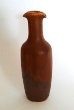 Leuk keramiek vaasje in bruin met geknepen halsje (7706), Ophalen, Overige kleuren, Aardewerk of Porselein, Zo goed als nieuw