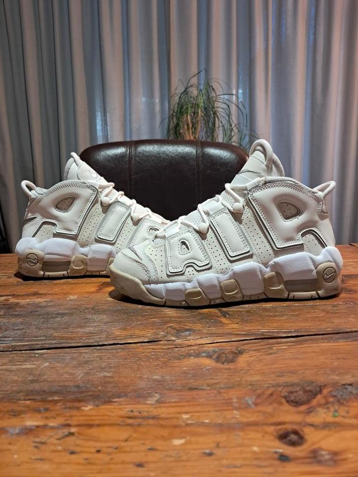 Nike Air Uptempo 'Phantom' Size 36,5, Kleding | Dames, Schoenen, Zo goed als nieuw, Sneakers of Gympen, Wit, Ophalen of Verzenden