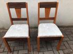 Twee houten stoelen Amsterdamse School, Ophalen