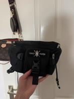 Daily paper ‘heup tas’, Ophalen of Verzenden, Zo goed als nieuw, Zwart