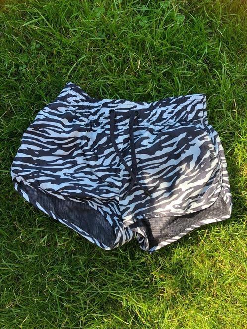 Sport broekje / korte broek Zebra-print mt 38 (A'delft), Kleding | Dames, Sportkleding, Zo goed als nieuw, Fitness of Aerobics