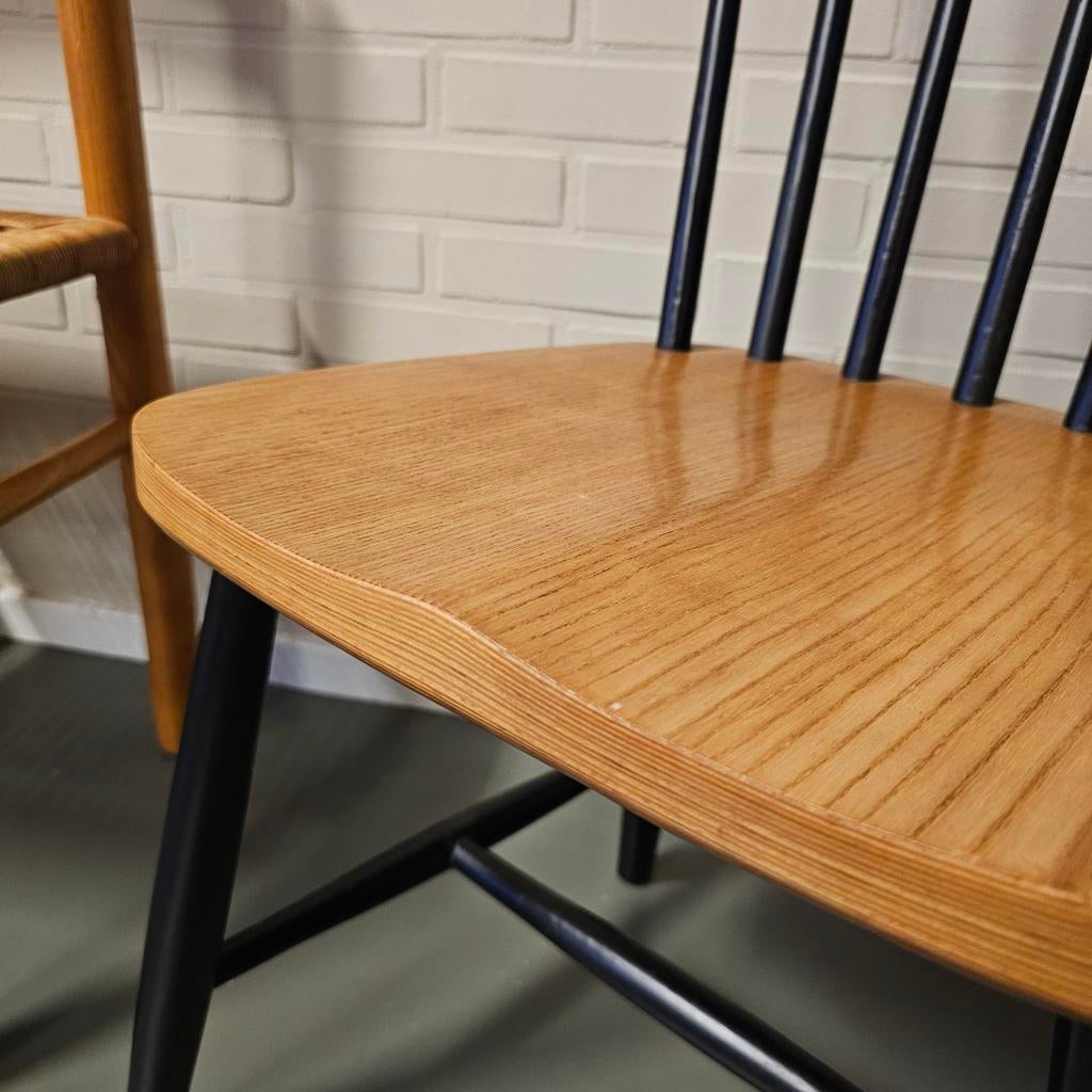 Scandinavische Stoel Spijlenstoel Tapiovaara stijl, Ophalen of Verzenden, Zo goed als nieuw, X, Eén