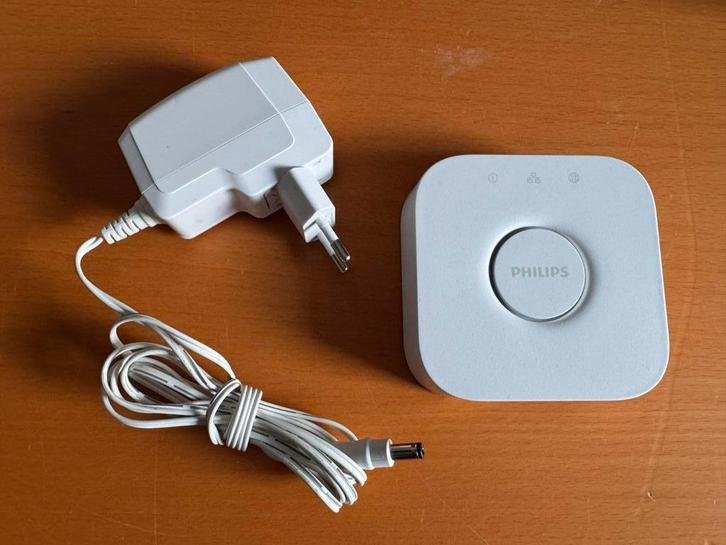 Philips Hue Bridge 2.1 - Slimme Verlichting Hub, Huis en Inrichting, Lampen | Losse lampen, Zo goed als nieuw, Overige typen, Minder dan 30 watt