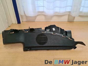 Bagageruimtebekleding rechts zwart BMW E87 51467119502 beschikbaar voor biedingen