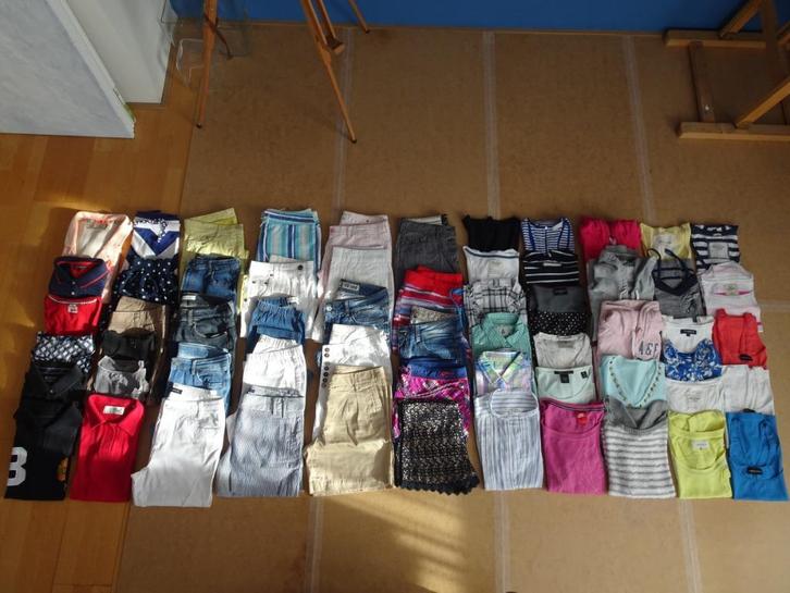 Partij 60 stuks dames kleding bekende merken 36 38 40 S M L, Kleding | Dames, Dames-kledingpakketten, Zo goed als nieuw, Maat 38/40 (M)