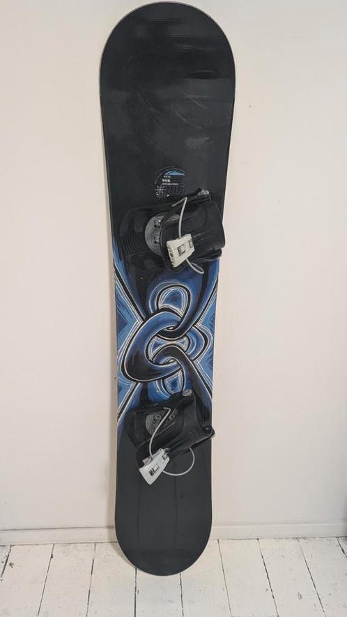 GNU Freedride Snowboard FLOW bindingen L 40 41 42 43 44  45, Sport en Fitness, Snowboarden, Gebruikt, Board, Ophalen