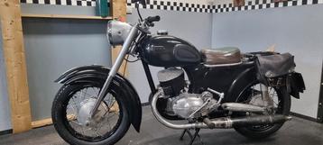 Sparta SL 250 met Victoria motor beschikbaar voor biedingen