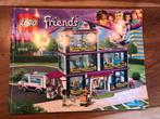 Lego Friends ziekenhuis 41318, Kinderen en Baby's, Speelgoed | Duplo en Lego, Ophalen of Verzenden, Zo goed als nieuw, Complete set